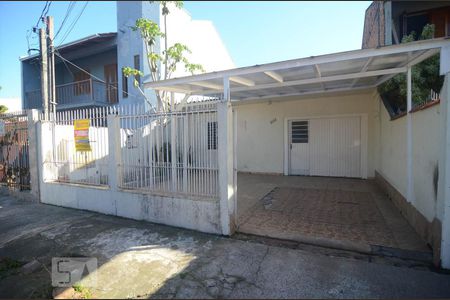 Casa à venda com 150m², 2 quartos e 2 vagasFachada
