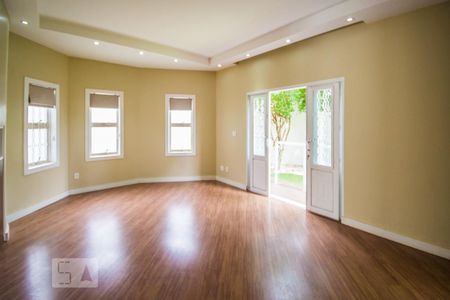 Sala de casa à venda com 5 quartos, 250m² em Jardim Bela Vista, Campinas