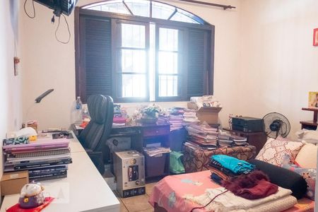 Casa à venda com 150m², 4 quartos e 2 vagas Casa à venda com 150m², 4 quartos e 2 vagasQuarto 2