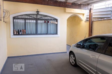 Casa à venda com 150m², 4 quartos e 2 vagas Casa à venda com 150m², 4 quartos e 2 vagasGaragem