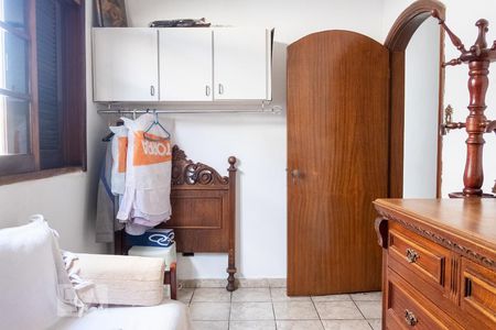 Casa à venda com 150m², 4 quartos e 2 vagas Casa à venda com 150m², 4 quartos e 2 vagasQuarto 1