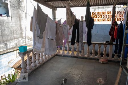 Casa à venda com 150m², 4 quartos e 2 vagas Casa à venda com 150m², 4 quartos e 2 vagasÁrea