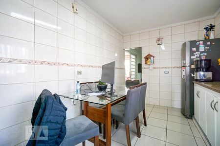 Casa à venda com 300m², 4 quartos e 1 vaga Casa à venda com 300m², 4 quartos e 1 vagaCozinha