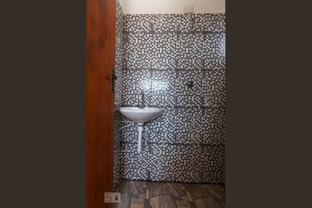 Casa à venda com 120m², 3 quartos e 2 vagasBanheiro - Terraço