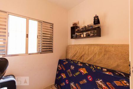 Casa à venda com 120m², 3 quartos e 2 vagasQuarto 2