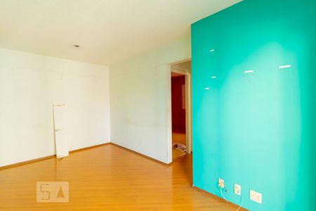 Sala de apartamento para alugar com 2 quartos, 49m² em Vila Firmiano Pinto, São Paulo