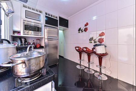 Casa à venda com 380m², 3 quartos e 2 vagas Casa à venda com 380m², 3 quartos e 2 vagasCozinha