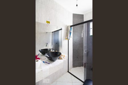 Casa à venda com 140m², 3 quartos e 2 vagas Casa à venda com 140m², 3 quartos e 2 vagasBanheiro da Suíte