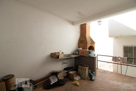 Casa à venda com 140m², 3 quartos e 2 vagas Casa à venda com 140m², 3 quartos e 2 vagasQuintal