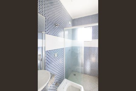 Casa à venda com 140m², 3 quartos e 2 vagas Casa à venda com 140m², 3 quartos e 2 vagasBanheiro