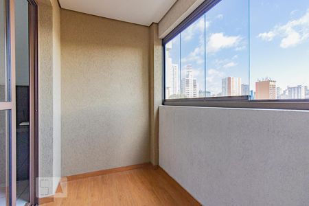 Sacada de kitnet/studio para alugar com 1 quarto, 32m² em Centro, Curitiba