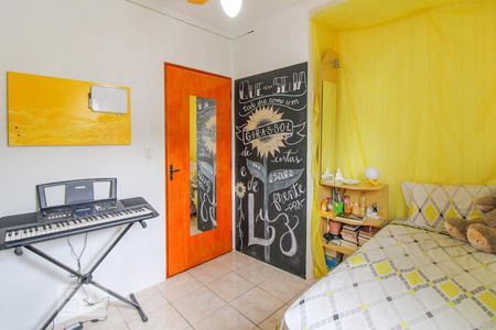 Casa à venda com 193m², 4 quartos e 2 vagas Casa à venda com 193m², 4 quartos e 2 vagasQuarto 2