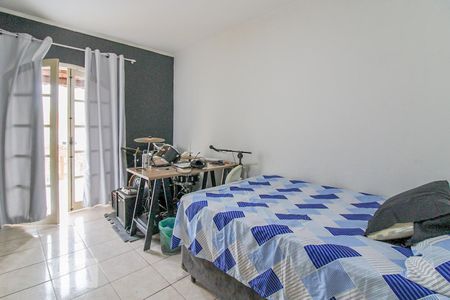 Casa à venda com 193m², 4 quartos e 2 vagas Casa à venda com 193m², 4 quartos e 2 vagasQuarto 3