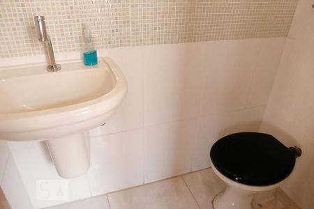 Apartamento à venda com 69m², 2 quartos e 1 vaga Apartamento à venda com 69m², 2 quartos e 1 vagaLavabo