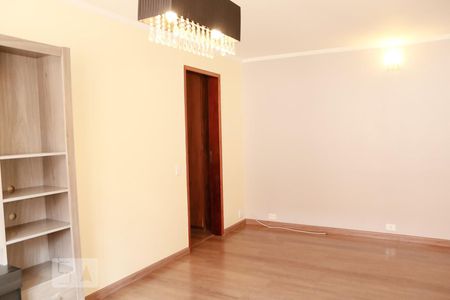 Apartamento à venda com 69m², 2 quartos e 1 vaga Apartamento à venda com 69m², 2 quartos e 1 vagaSala