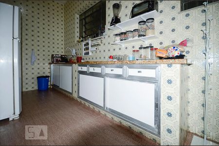 Casa à venda com 450m², 5 quartos e 2 vagasCozinha