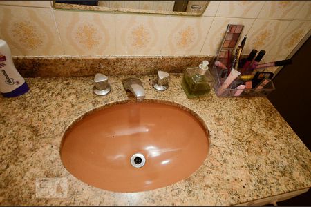 Casa à venda com 450m², 5 quartos e 2 vagasBanheiro