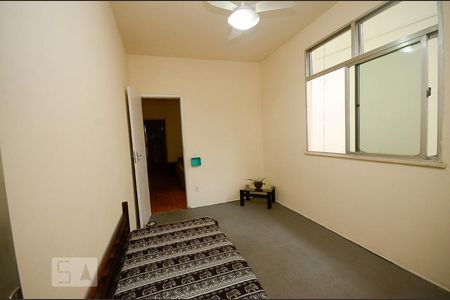 Casa à venda com 450m², 5 quartos e 2 vagasQuarto 3