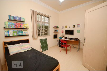 Casa à venda com 450m², 5 quartos e 2 vagasQuarto 2