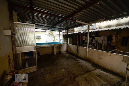 Casa à venda com 450m², 5 quartos e 2 vagasÁrea de Serviço