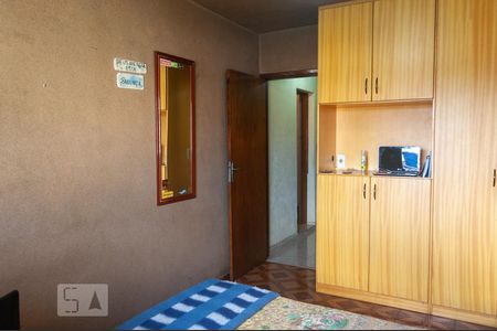 Casa à venda com 200m², 3 quartos e 1 vaga Casa à venda com 200m², 3 quartos e 1 vagaQuarto 2