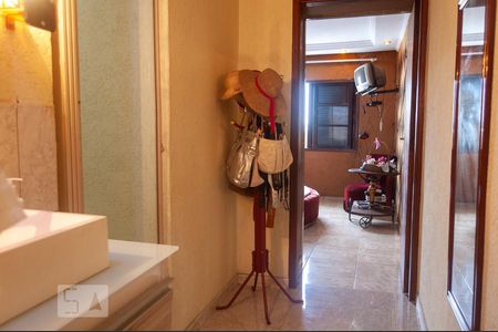 Casa à venda com 200m², 3 quartos e 1 vaga Casa à venda com 200m², 3 quartos e 1 vagaBanheiro