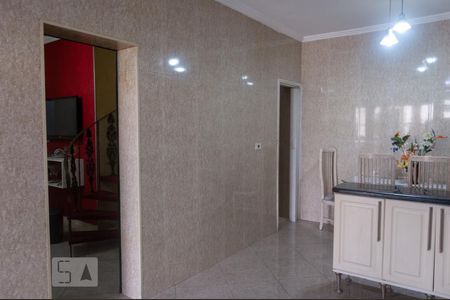 Casa à venda com 200m², 3 quartos e 1 vaga Casa à venda com 200m², 3 quartos e 1 vagaCozinha