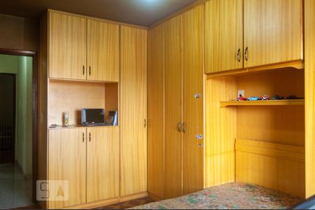 Casa à venda com 200m², 3 quartos e 1 vaga Casa à venda com 200m², 3 quartos e 1 vagaQuarto 2