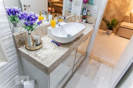 Apartamento à venda com 73m², 2 quartos e 2 vagasPia