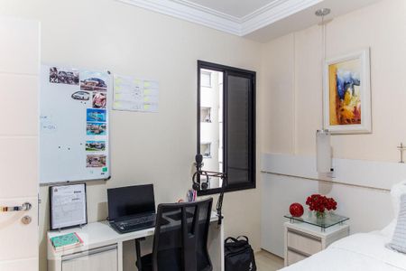 Apartamento à venda com 73m², 2 quartos e 2 vagasQuarto 2