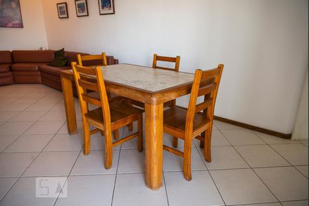 Sala de apartamento para alugar com 1 quarto, 55m² em Copacabana, Rio de Janeiro
