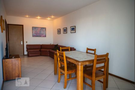 Sala de apartamento para alugar com 1 quarto, 55m² em Copacabana, Rio de Janeiro