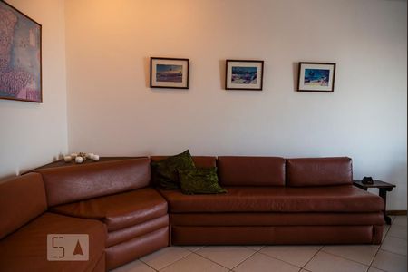 Sala de apartamento para alugar com 1 quarto, 55m² em Copacabana, Rio de Janeiro