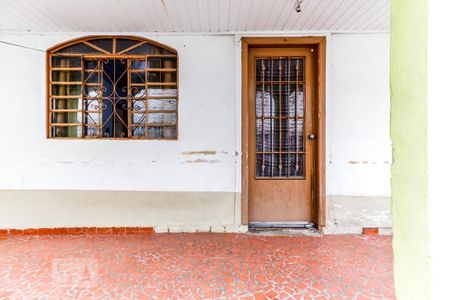 Casa à venda com 200m², 3 quartos e 1 vaga Casa à venda com 200m², 3 quartos e 1 vagaCorredor Entrada