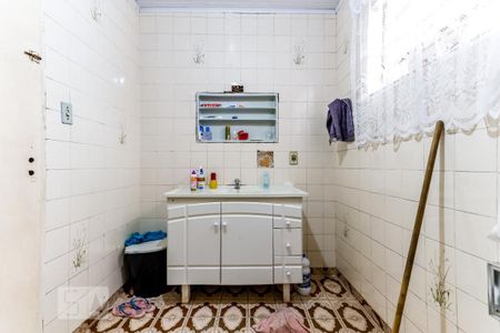 Casa à venda com 200m², 3 quartos e 1 vaga Casa à venda com 200m², 3 quartos e 1 vagaBanheiro