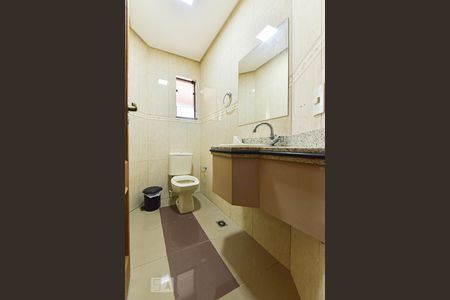 Casa à venda com 335m², 7 quartos e 7 vagas Casa à venda com 335m², 7 quartos e 7 vagasLavabo