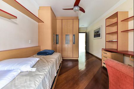 Casa à venda com 335m², 7 quartos e 7 vagas Casa à venda com 335m², 7 quartos e 7 vagasSuíte 1