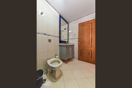 Casa à venda com 335m², 7 quartos e 7 vagas Casa à venda com 335m², 7 quartos e 7 vagasBanheiro da Suíte 4