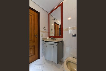 Casa à venda com 335m², 7 quartos e 7 vagas Casa à venda com 335m², 7 quartos e 7 vagasBanheiro da Suíte 1