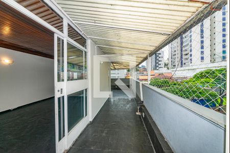 Apartamento para alugar com 372m², 3 quartos e 2 vagas Apartamento para alugar com 372m², 3 quartos e 2 vagasVaranda