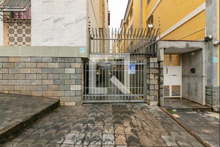 Apartamento para alugar com 372m², 3 quartos e 2 vagas Apartamento para alugar com 372m², 3 quartos e 2 vagasPlaca