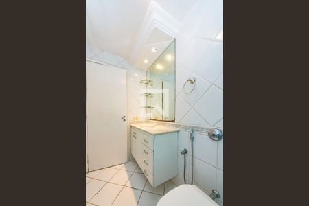 Apartamento para alugar com 372m², 3 quartos e 2 vagas Apartamento para alugar com 372m², 3 quartos e 2 vagasBanheiro Social