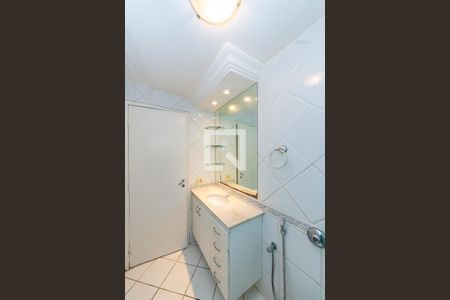 Apartamento para alugar com 372m², 3 quartos e 2 vagas Apartamento para alugar com 372m², 3 quartos e 2 vagasBanheiro Social