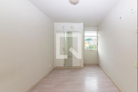 Apartamento para alugar com 372m², 3 quartos e 2 vagas Apartamento para alugar com 372m², 3 quartos e 2 vagasSuíte