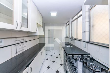 Apartamento para alugar com 372m², 3 quartos e 2 vagas Apartamento para alugar com 372m², 3 quartos e 2 vagasCozinha