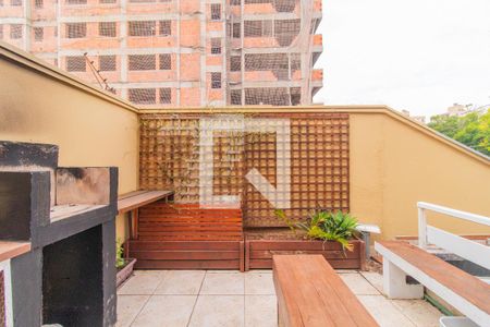 Casa de condomínio à venda com 180m², 3 quartos e 2 vagas Casa de condomínio à venda com 180m², 3 quartos e 2 vagasVaranda do Quarto 2