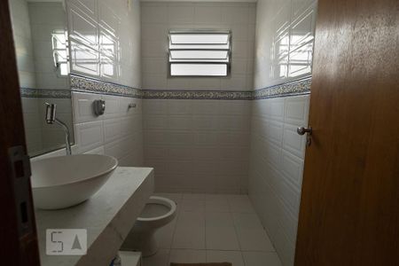 Casa à venda com 314m², 4 quartos e 4 vagas Casa à venda com 314m², 4 quartos e 4 vagassuíte 2