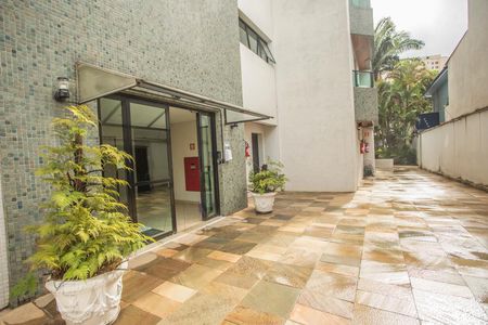 Apartamento à venda com 186m², 3 quartos e 3 vagas Apartamento à venda com 186m², 3 quartos e 3 vagasÁrea comum