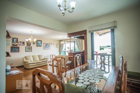 Apartamento à venda com 186m², 3 quartos e 3 vagas Apartamento à venda com 186m², 3 quartos e 3 vagasSala de Jantar