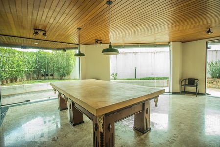 Apartamento à venda com 186m², 3 quartos e 3 vagas Apartamento à venda com 186m², 3 quartos e 3 vagasÁrea comum - Salão de Jogos
